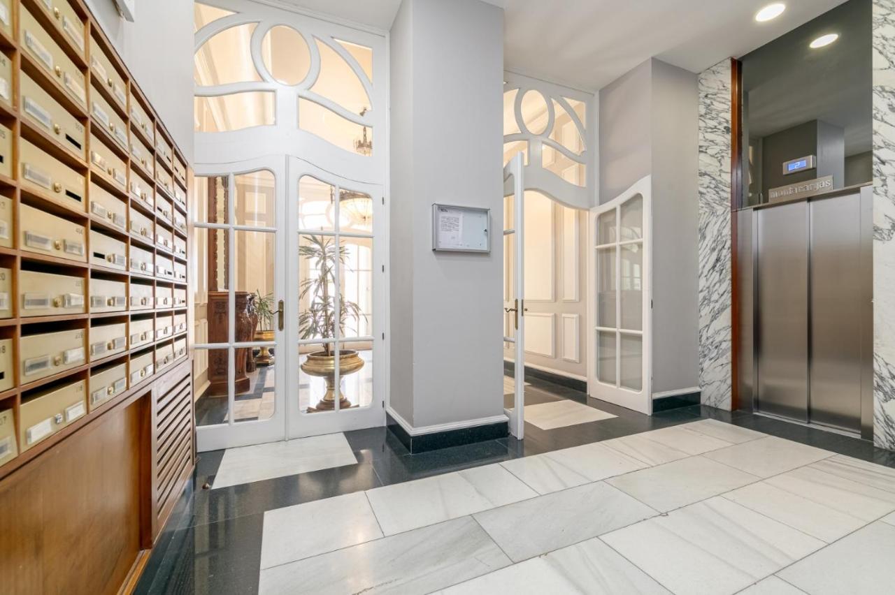 Suite De Lujo Puerta Del Sol+Parking Comarca de Comarca de Vigo Buitenkant foto